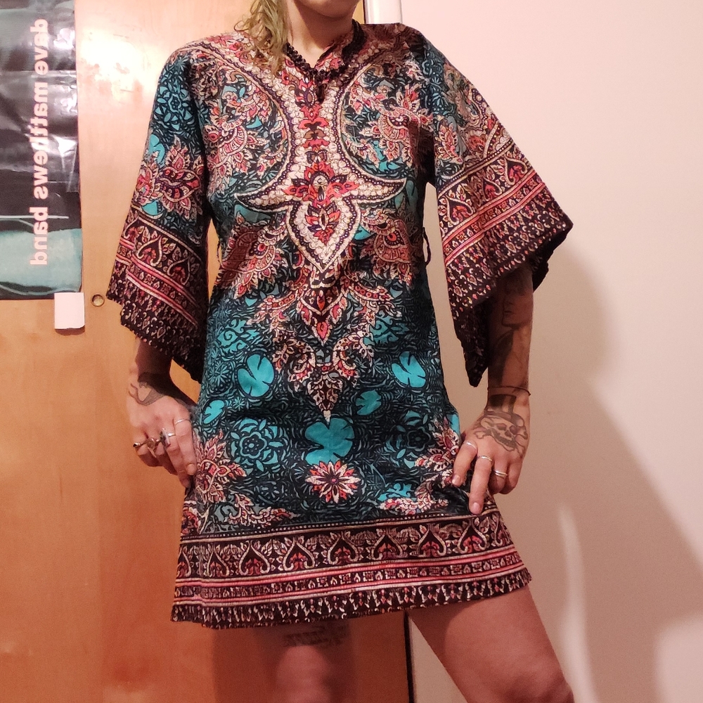 Vieng Ping Tribal Patterned Bell Sleeve Dress *M